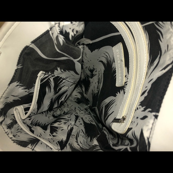 Purse - Picture 3 of 5